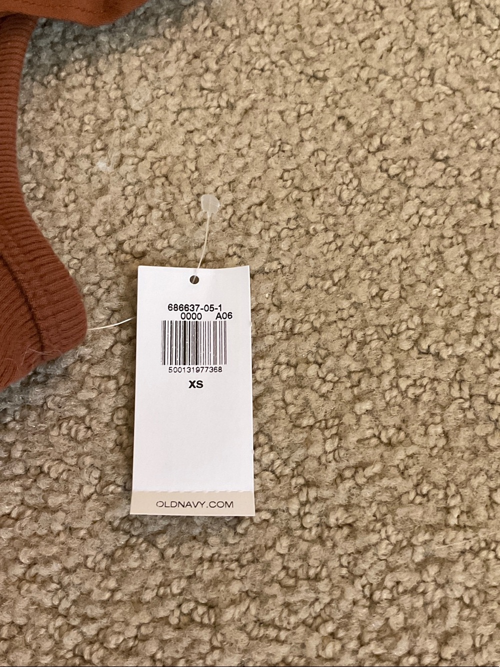 Old Navy Women's Rust Ruffle Shoulder Ribbed Tank - Picture 2 of 2